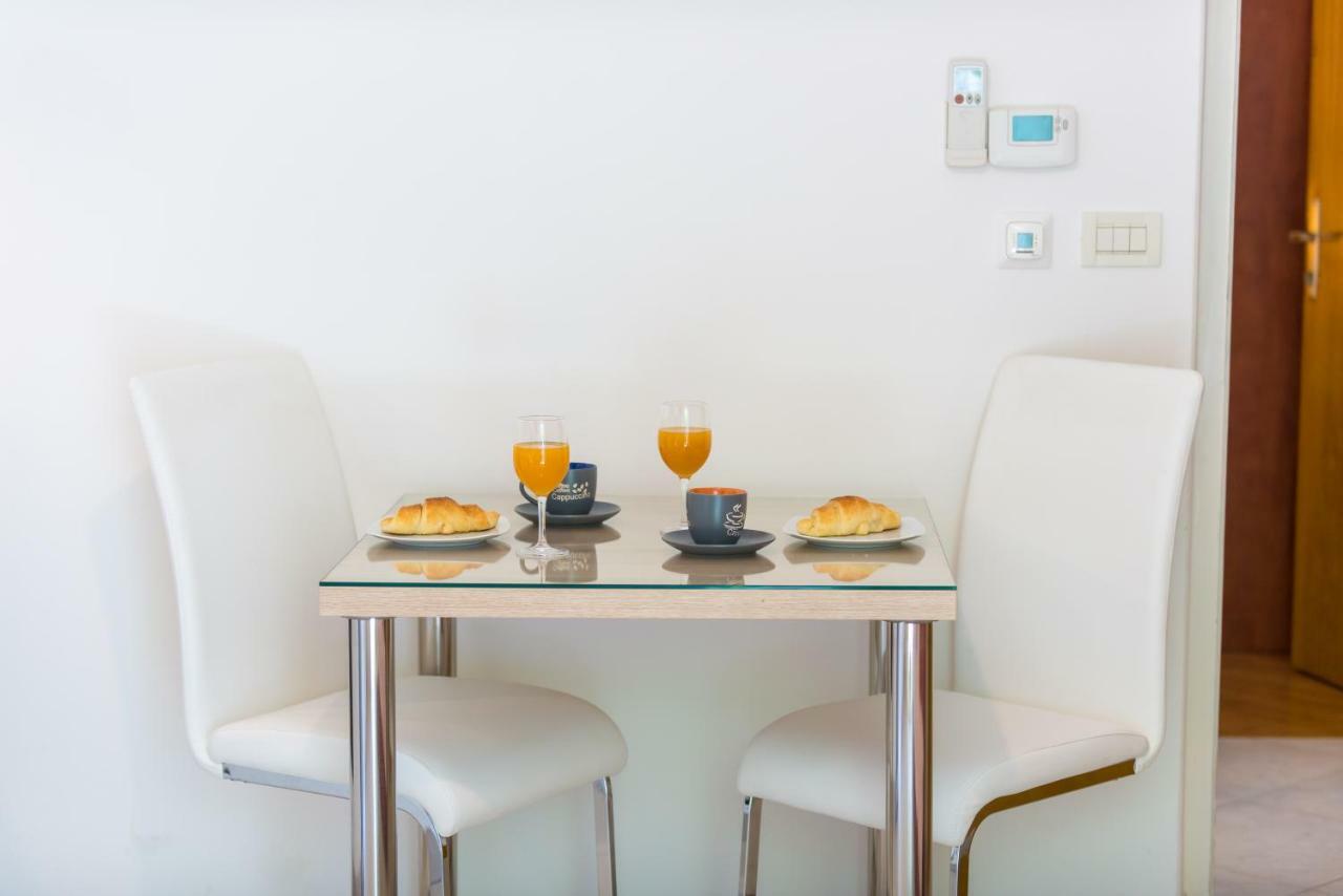 Apartman Lu Appartement Mokošica Buitenkant foto